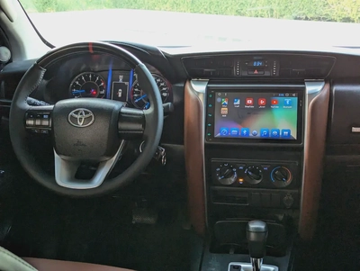 TOYOTA FORTUNER 2019 FACELIFTED 2025 GCC V4 2.7L IN EXCELLENT CONDITION-6