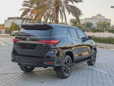 TOYOTA FORTUNER 2019 FACELIFTED 2025 GCC V4 2.7L IN EXCELLENT CONDITION-11