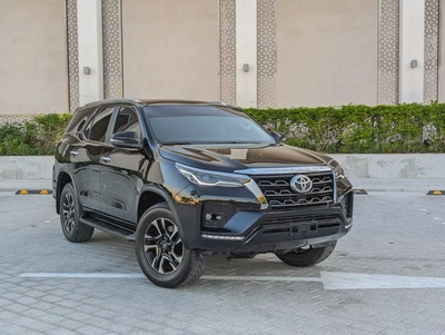 TOYOTA FORTUNER 2019 FACELIFTED 2025 GCC V4 2.7L IN EXCELLENT CONDITION-18