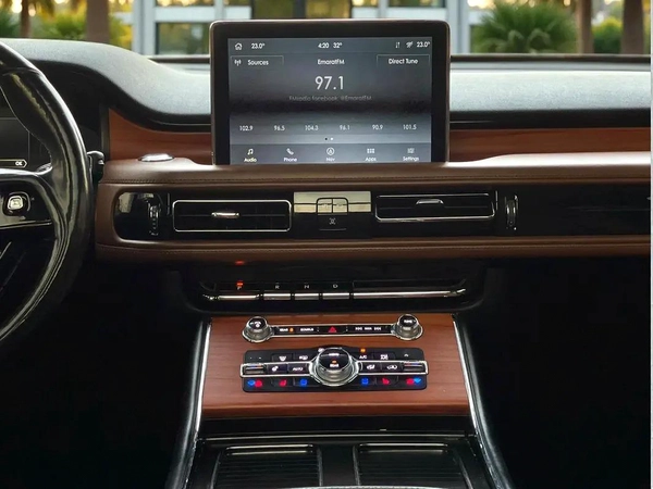 Lincoln Aviator Luxury 2020 - American Specs - GCC Resale | vip 6seats