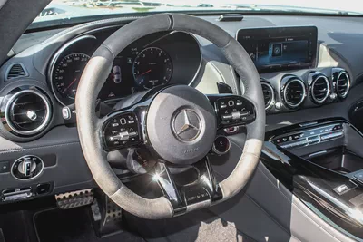 2021 - MERCEDES BENZ GT - SUPER CLEAN - ONLY 22,000 KM-9