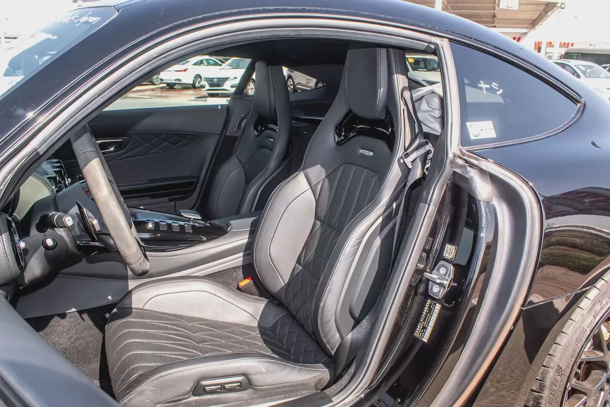 2021 - MERCEDES BENZ GT - SUPER CLEAN - ONLY 22,000 KM-15-15