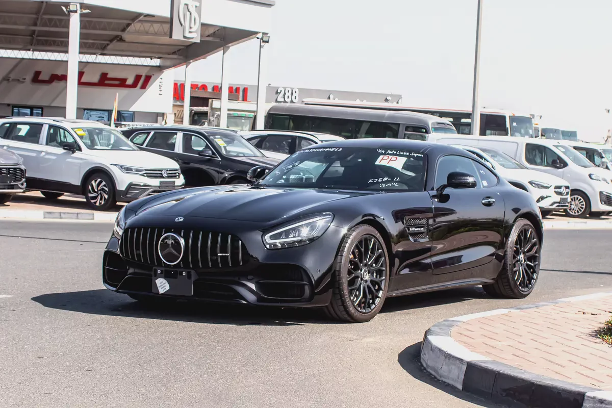 2021 - MERCEDES BENZ GT - SUPER CLEAN - ONLY 22,000 KM-1-1
