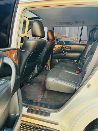 2021 Nissan Armada Platinum - American Specs-11