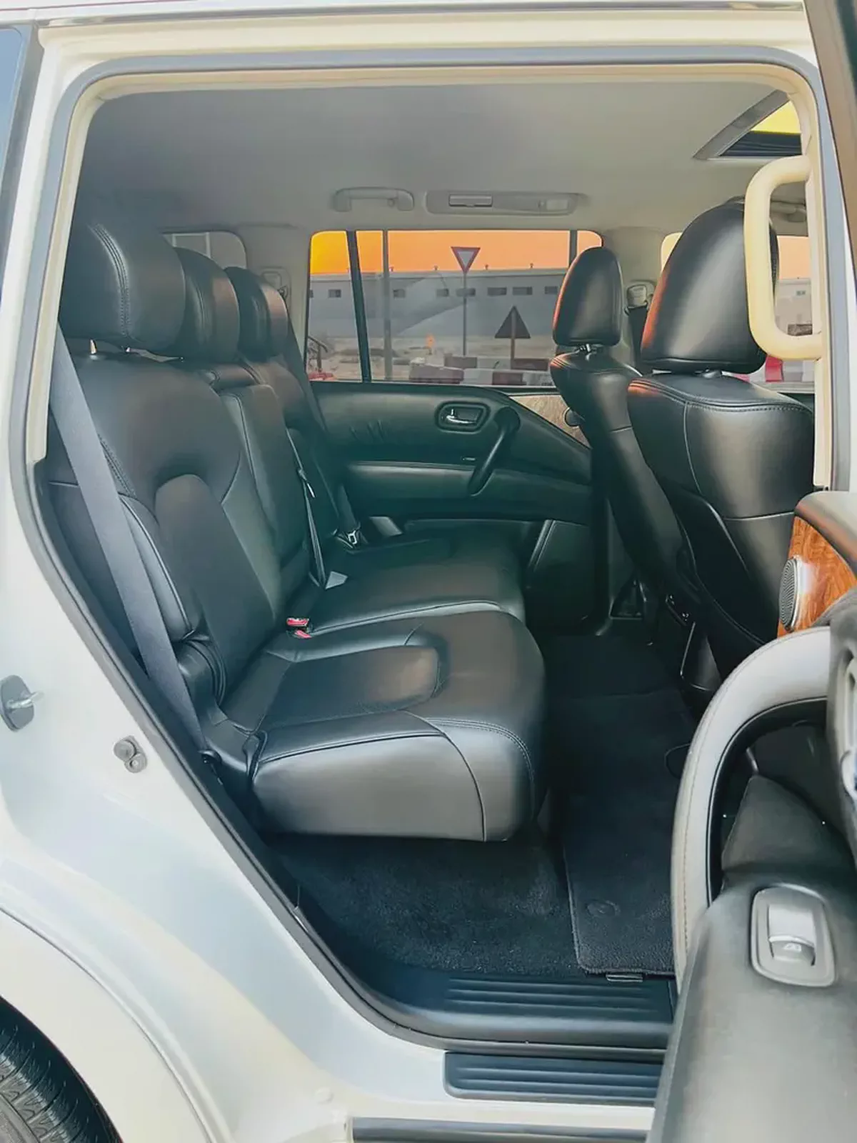 2021 Nissan Armada Platinum - American Specs-14-14