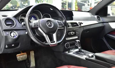 Mercedes Benz C250 Coupe ( 2015 Model ) in White Color GCC Specs-6