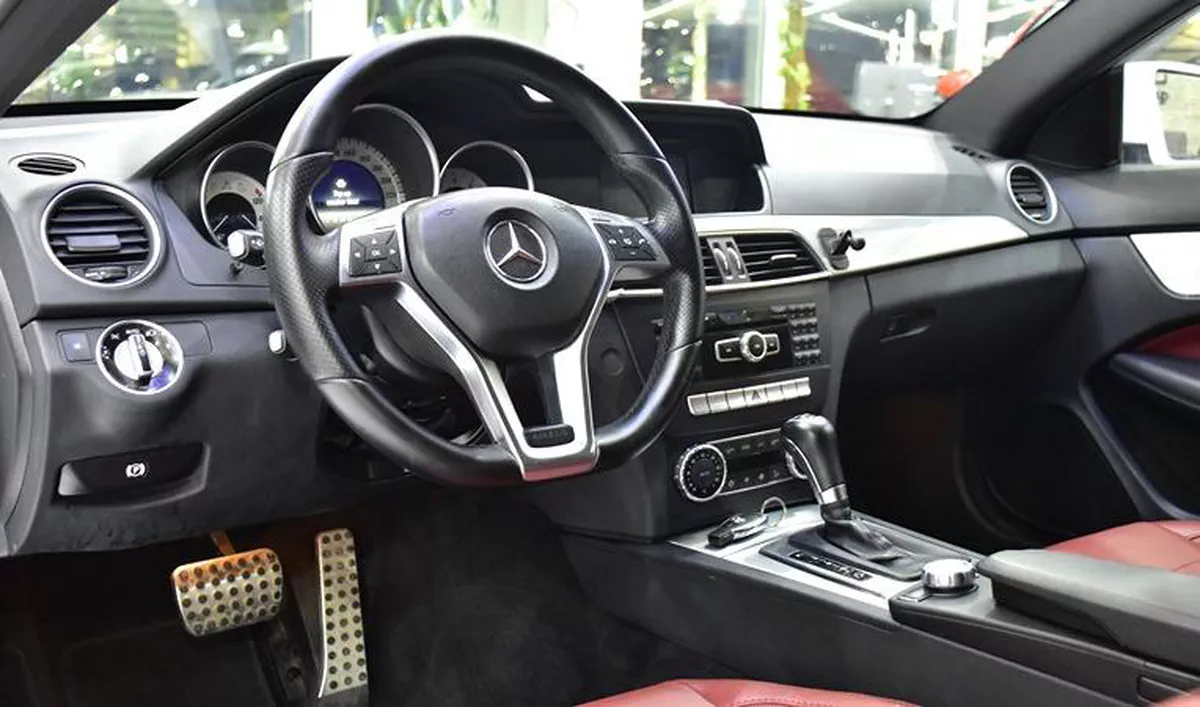 Mercedes Benz C250 Coupe ( 2015 Model ) in White Color GCC Specs-6-6