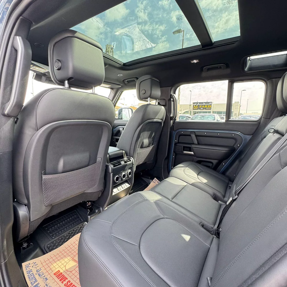 LAND ROVER DEFENDER SE DYNAMIC 2025 | BLUE ( REF-ACD )-12-12