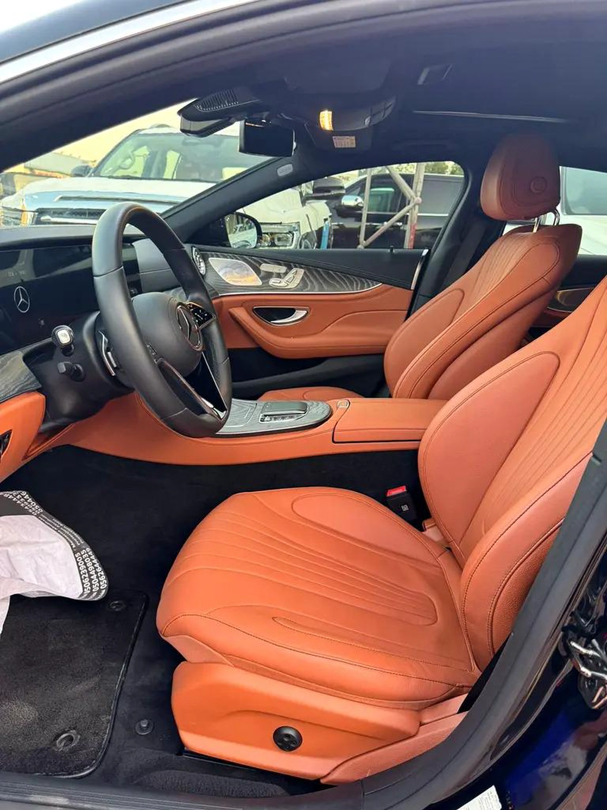 Mercedes-Benz CLS-Class-10-10
