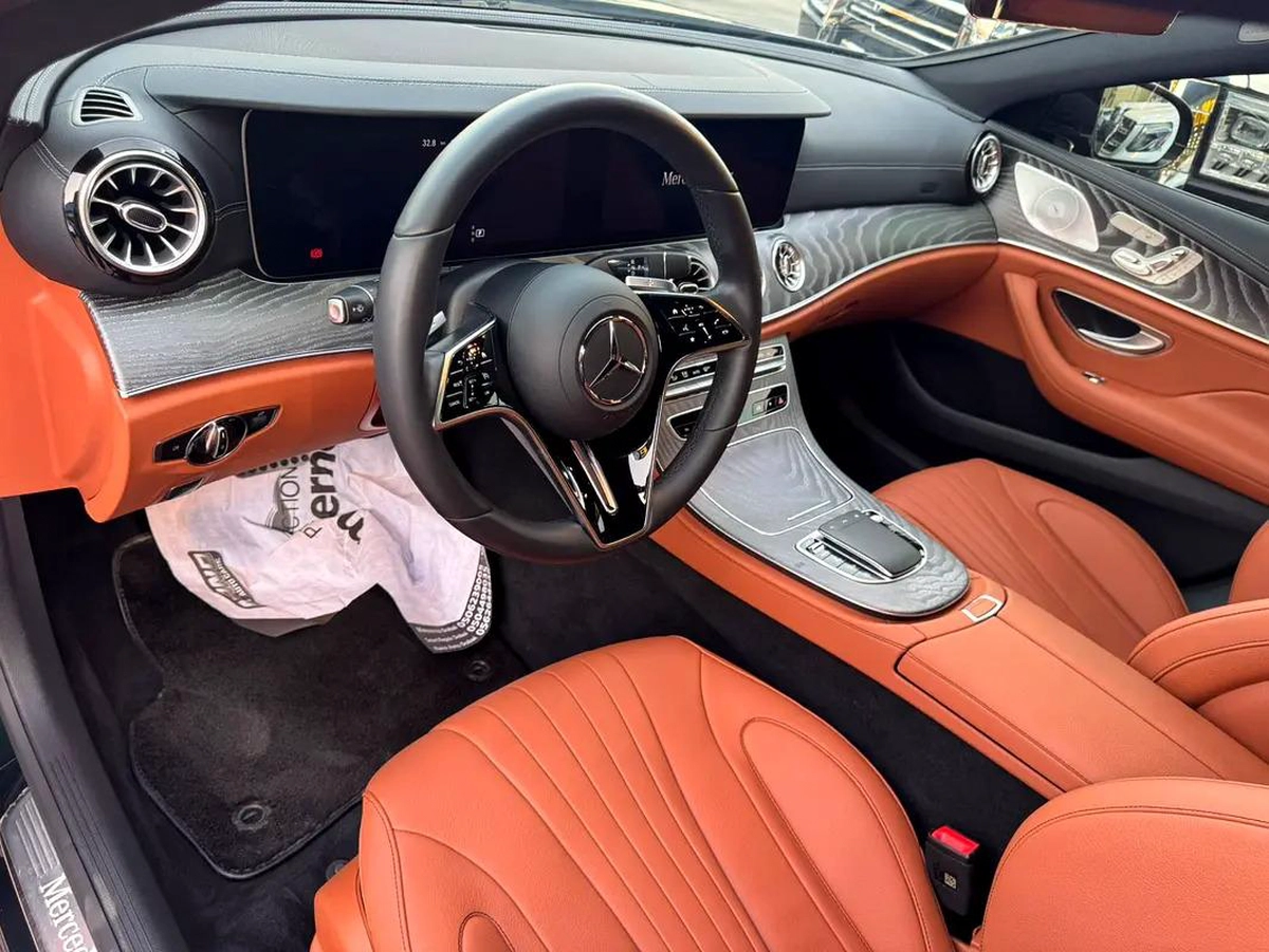 Mercedes-Benz CLS-Class-18-18