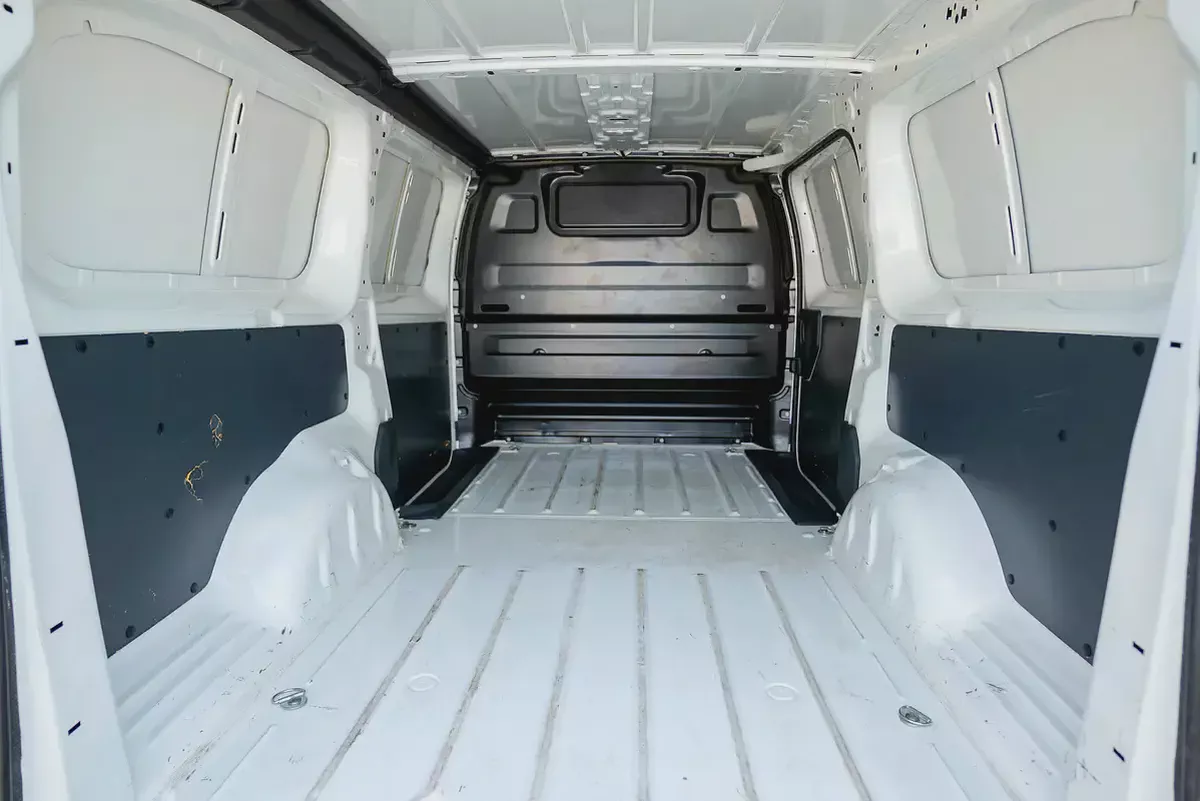 Peugeot Expert | Delivery Van | Automatic Diesel | GCC Specs | Ref#P01845-6-6