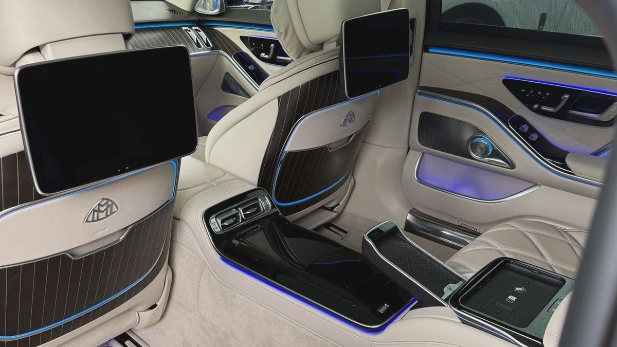 Mercedes Maybach S680 Maybach Mercedes Maybach S680 - V12 6.0L - Fully Luxury - 2023-4-4