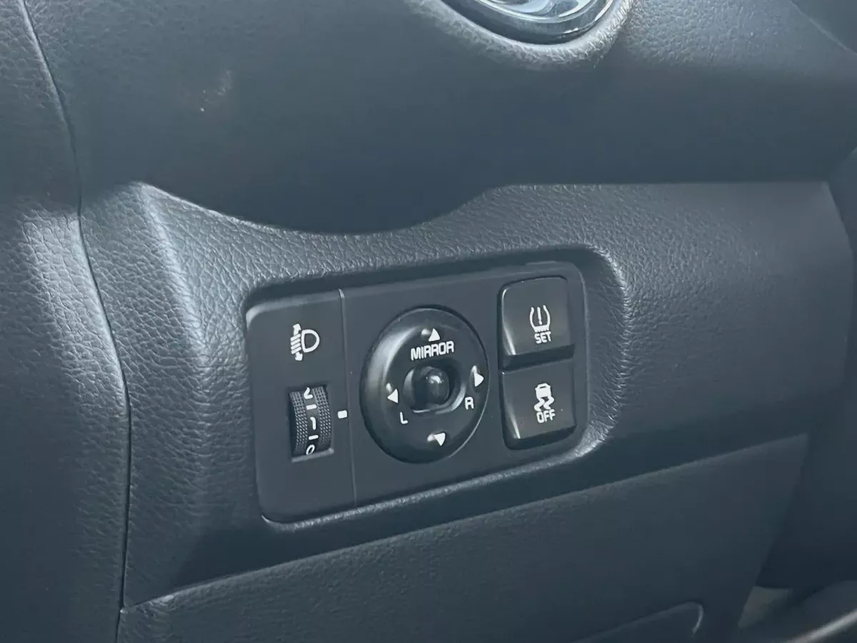 Kia Pegas 2023 LX GCC Specs-12-12
