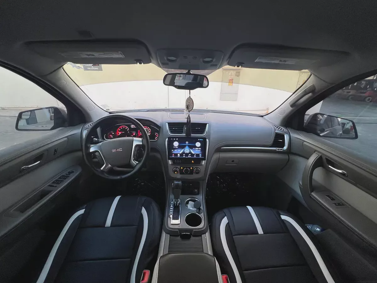 GMC Acadia SLE 2015 | GCC Specs | Well Maintained-16-16