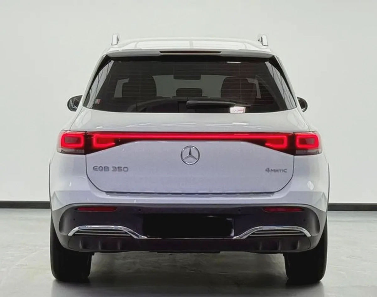 Mercedes-Benz EQB 350 4MATIC | Pay 49k nd get remaining-1-1