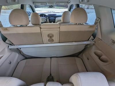Nissan X-Trail S 2015 GCC Specs Prestine Condition 4WD With Low KM Premium 7 Seater SUV-11