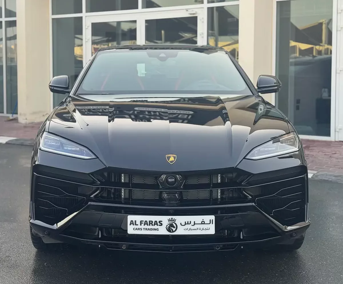 Lamborghini Urus SE 2025 Hybrid - Brand New - Future of Performance-1-1