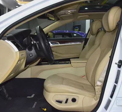 EXCELLENT DEAL for our Hyundai Genesis 3.8 ( 2016 Model ) in White Color GCC Specs-9