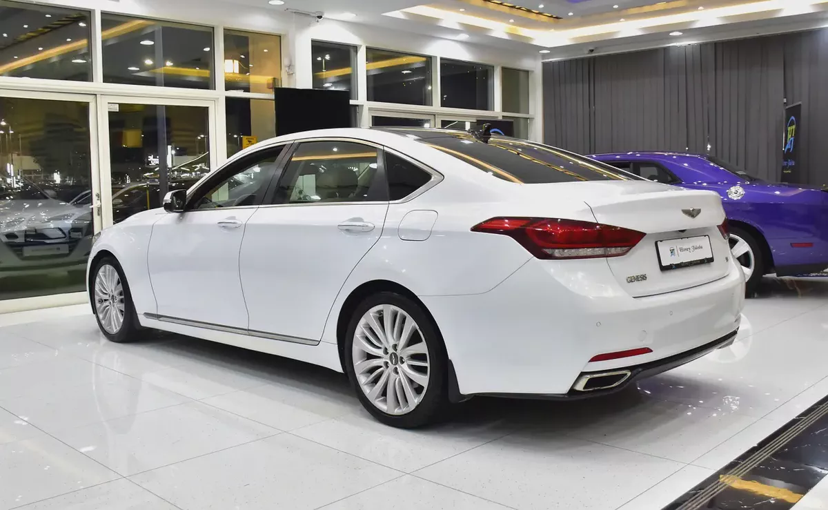 EXCELLENT DEAL for our Hyundai Genesis 3.8 ( 2016 Model ) in White Color GCC Specs-6-6