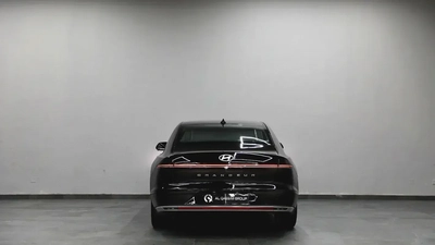 Hyundai Grandeur-2