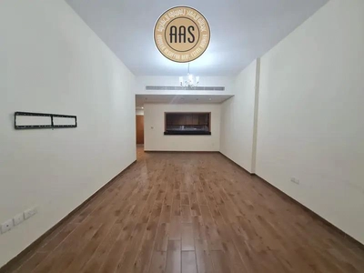 Spacious Apartment 1Bhk Chiller Free 65k In 4 Payments Full Facilities-4