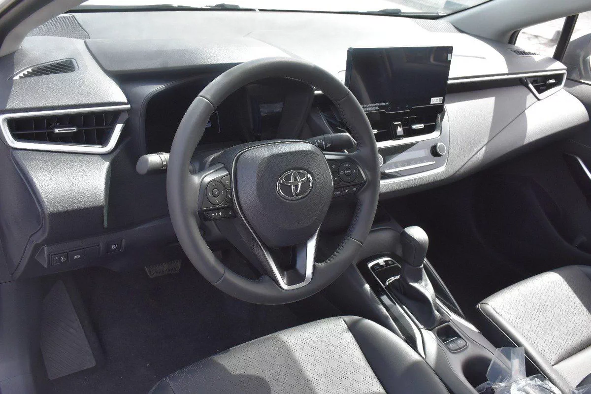TOYOTA COROLLA HYBRID 2025 | WHITE-14-14