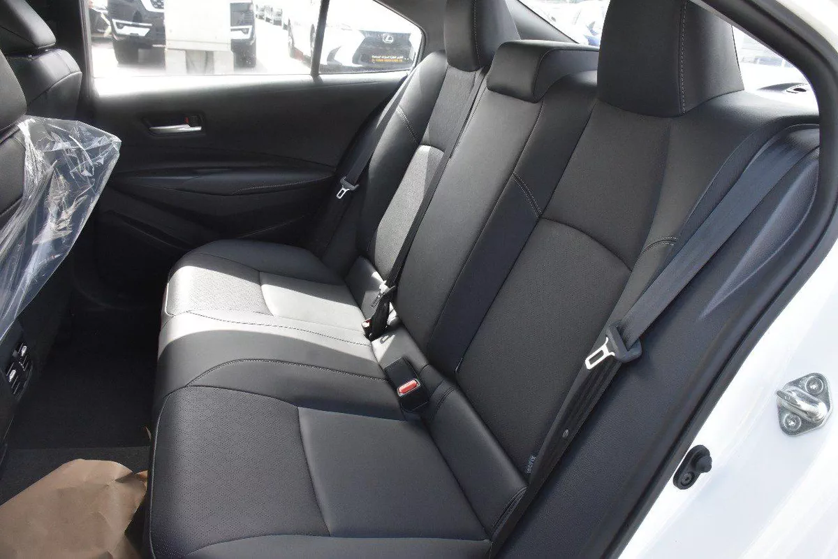 TOYOTA COROLLA HYBRID 2025 | WHITE-1-1