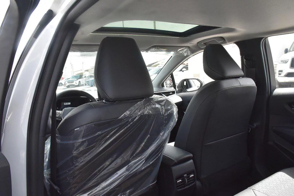 TOYOTA COROLLA HYBRID 2025 | WHITE-3-3