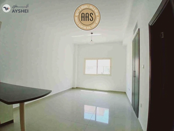 Spacious Studio★ Ready to Move ★Close To RTA Bus