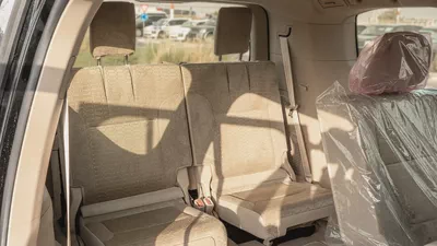 2026 Toyota Land Cruiser GXR 3.3L Twin-Turbo AT Diesel (Black-Beige) Basic-19