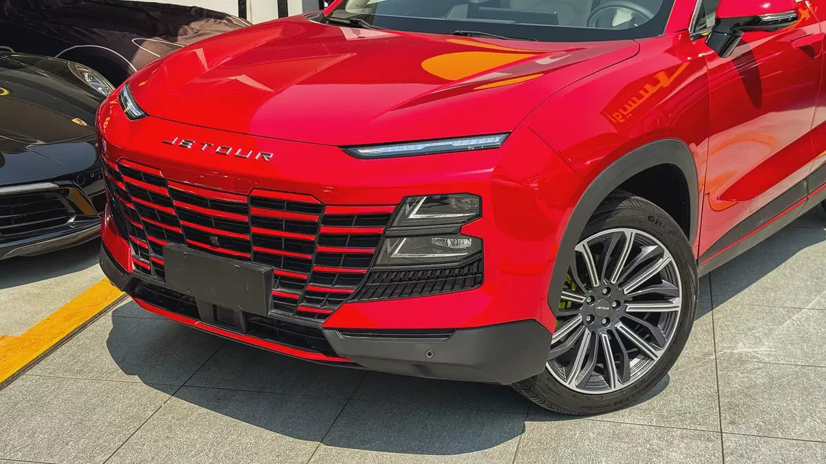 Jetour Dashing Flagship 2025 GCC 1.6L Turbo 4 Cylinders-1-1