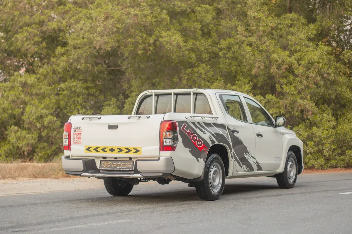 L200 | Double Cabin 4x2 | Manual | GCC Specs | Ref#M05921