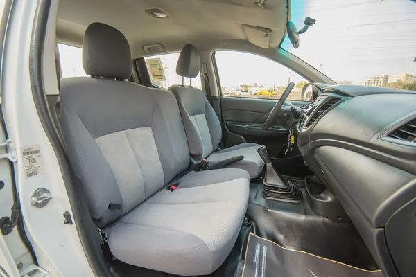L200 | Double Cabin 4x2 | Manual | GCC Specs | Ref#M05921