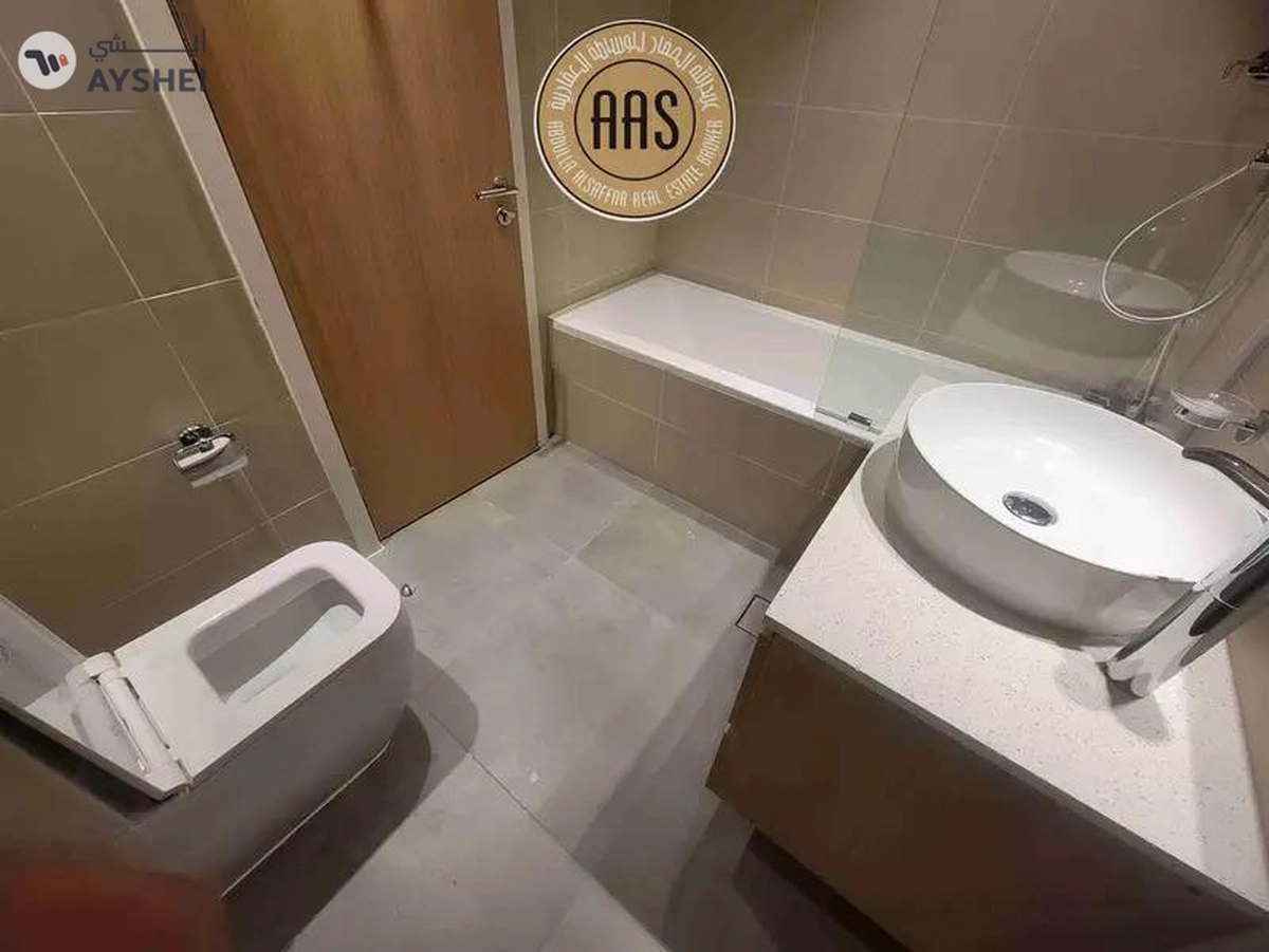 Luxury Community ☆ New Building ☆ Spacious Appartment ☆ Ready to Move-10-10