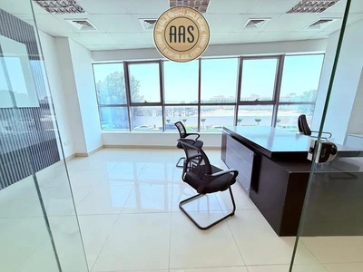 Spacious office for rent in dip 1 Dubai-5
