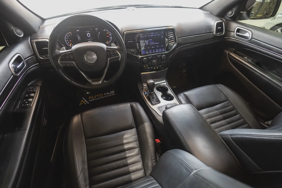 Jeep Grand Cherokee-9-9