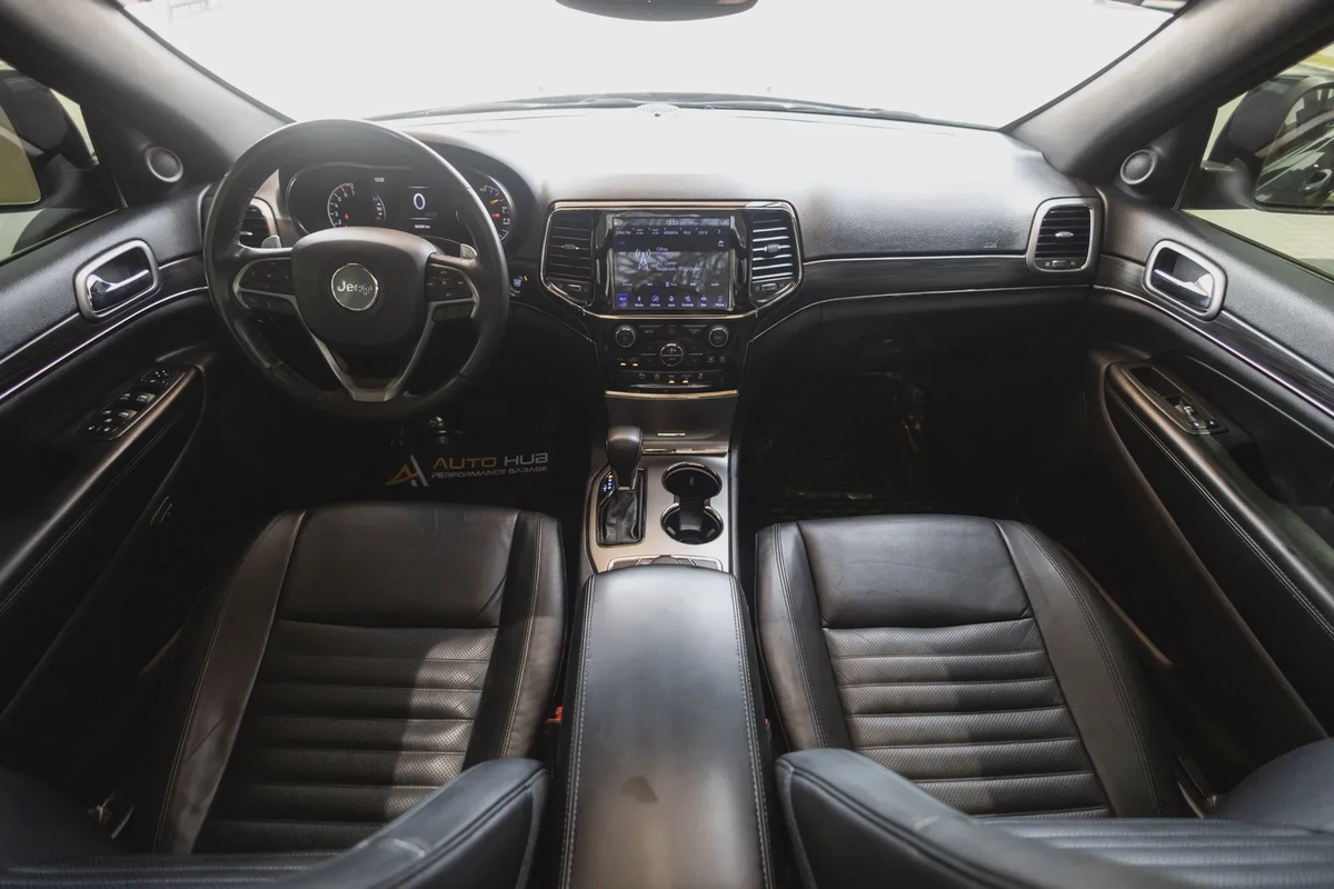 Jeep Grand Cherokee-18-18