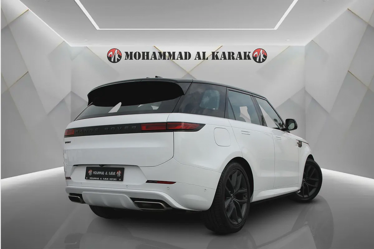RANGE ROVER SPORT DYNAMIC 2024 - GCC - ALTAYER WARRANTY - FULLY LOADED - AMAZING CONDITION-3-3