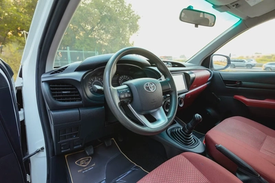 Hilux | Double Cabin 4x2 | Manual | GCC Specs | Ref#T37796-12