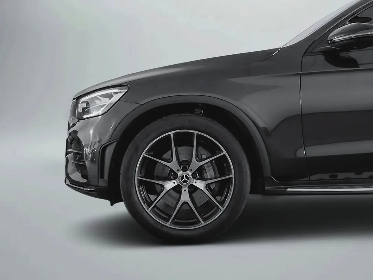2,977 AED / 60 months | 0% DP | 2021 Mercedes-Benz GLC 300 4MATIC Coupe / Full Service History