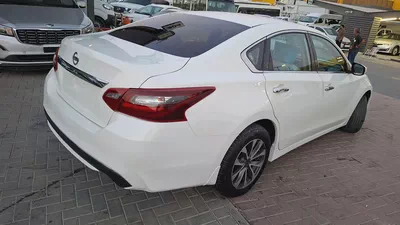 2018 Nissan Altima SE American Specs-5