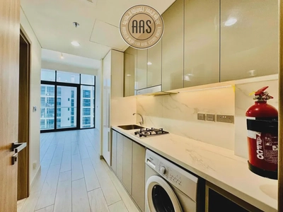 Perfect Layout • Chiller Free • Luxury Living • Big Size Lavish Studio Available -5