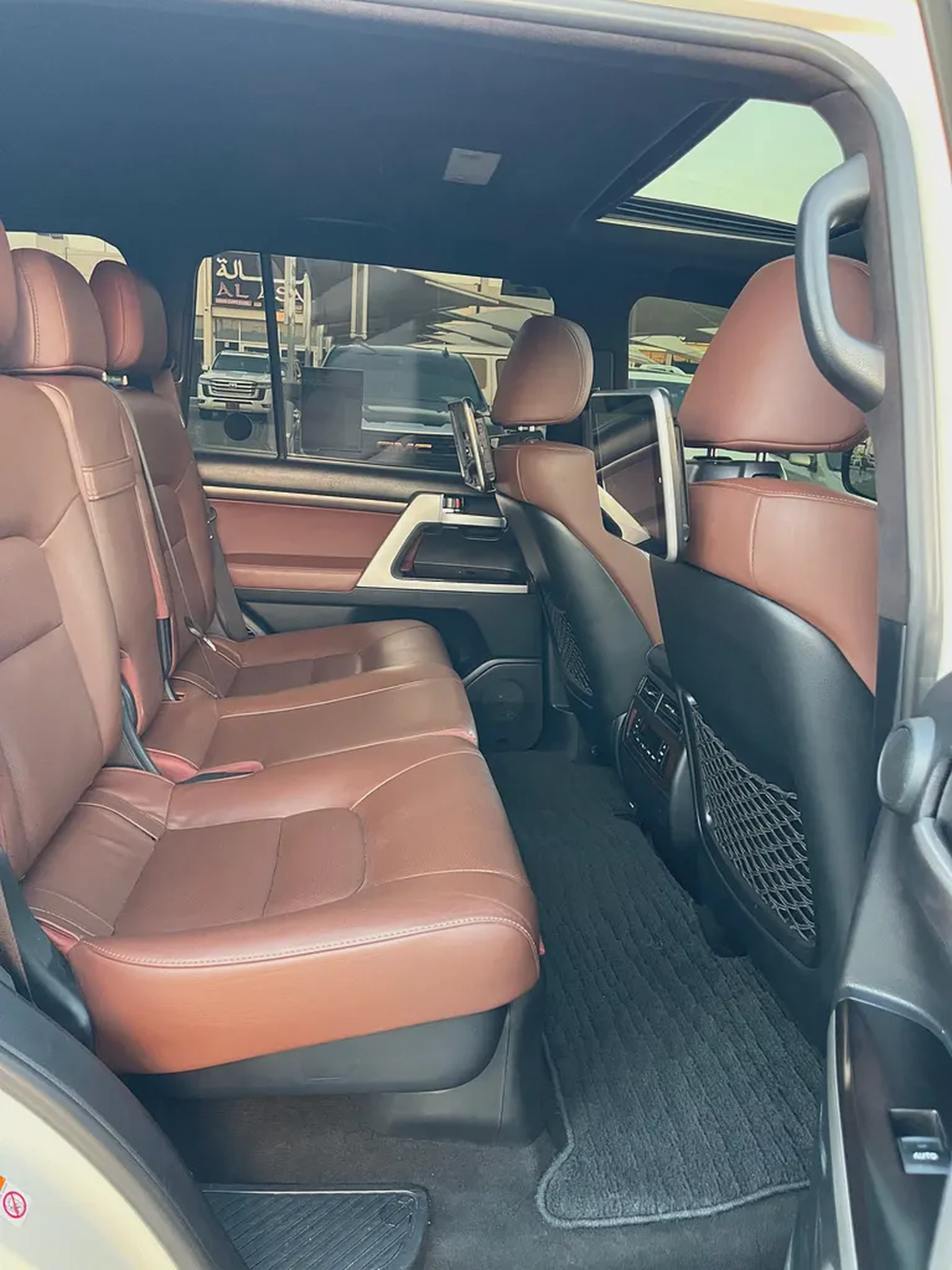 لاند كلوزر 2019 خليجي مكينه لكذس Toyota Land Cruiser VXR 2019 GCC Specs-14-14