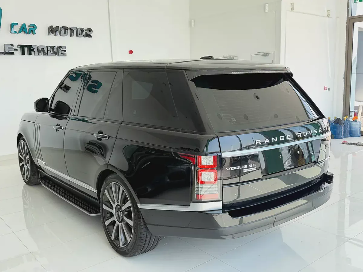 Pristine 2016 Land Rover Range Rover Supercharged - GCC Specs-13-13