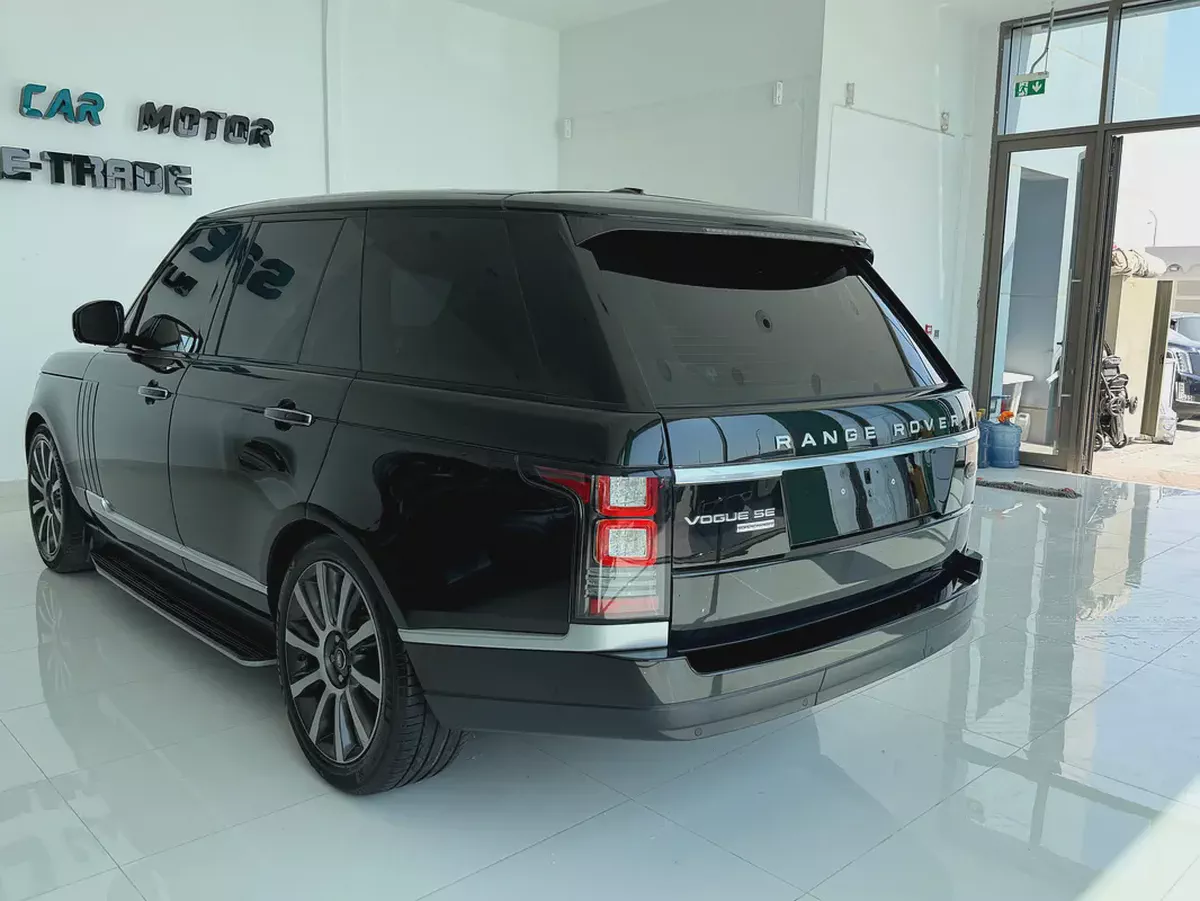 Pristine 2016 Land Rover Range Rover Supercharged - GCC Specs-14-14