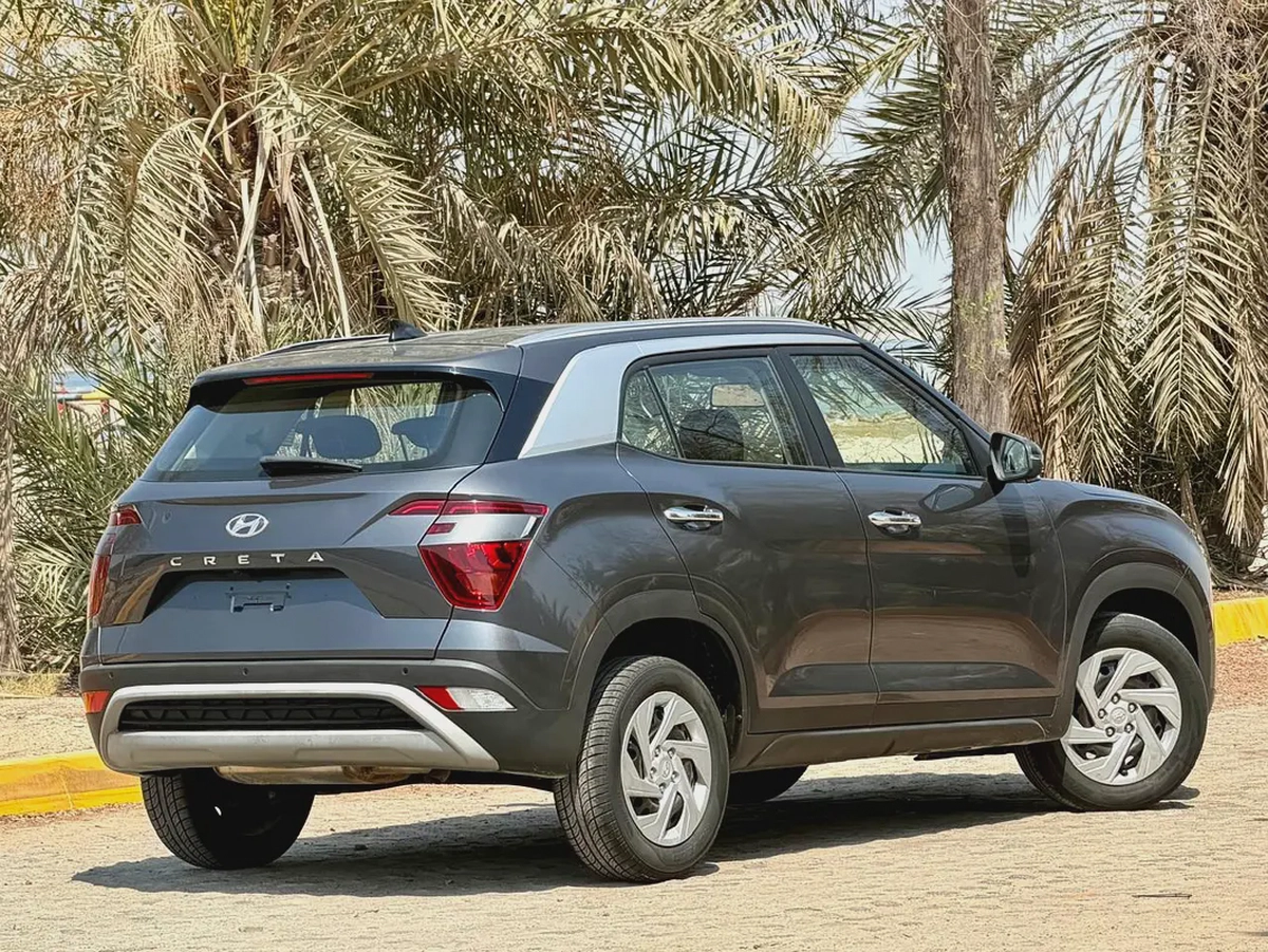 780-Monthly l GCC l 1.5L, Cruise, Camera l Accident Free-3-3