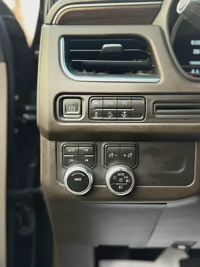 GMC Yukon SLE 2023 | GCC Specs in perfect con-15