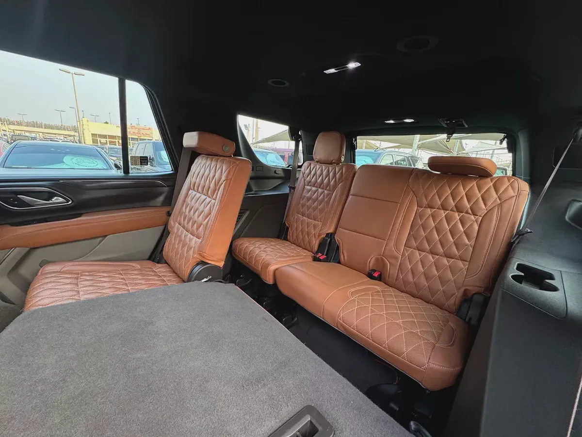 GMC Yukon SLE 2023 | GCC Specs in perfect con-10-10