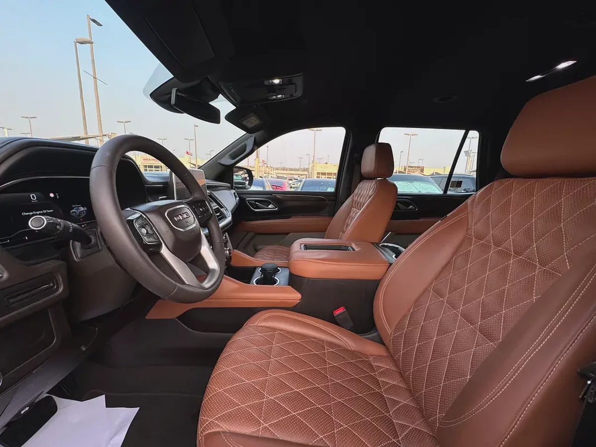 GMC Yukon SLE 2023 | GCC Specs in perfect con-17-17
