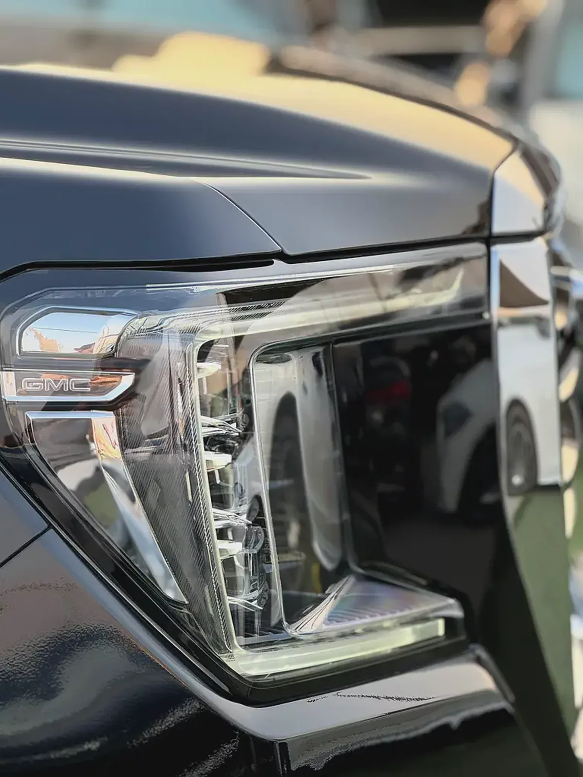 GMC Yukon SLE 2023 | GCC Specs in perfect con-8-8
